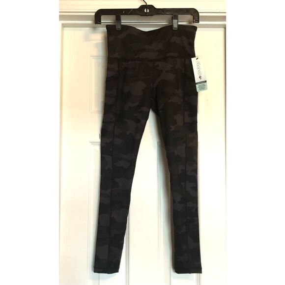 IDEOLOGY - L Sz XS Compression Active 7/8 Ankle Leggings in Camo Black. NWT! - Picture 3 of 14